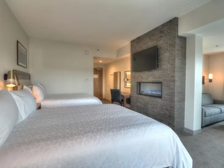 Holiday Inn & Suites Pigeon Forge